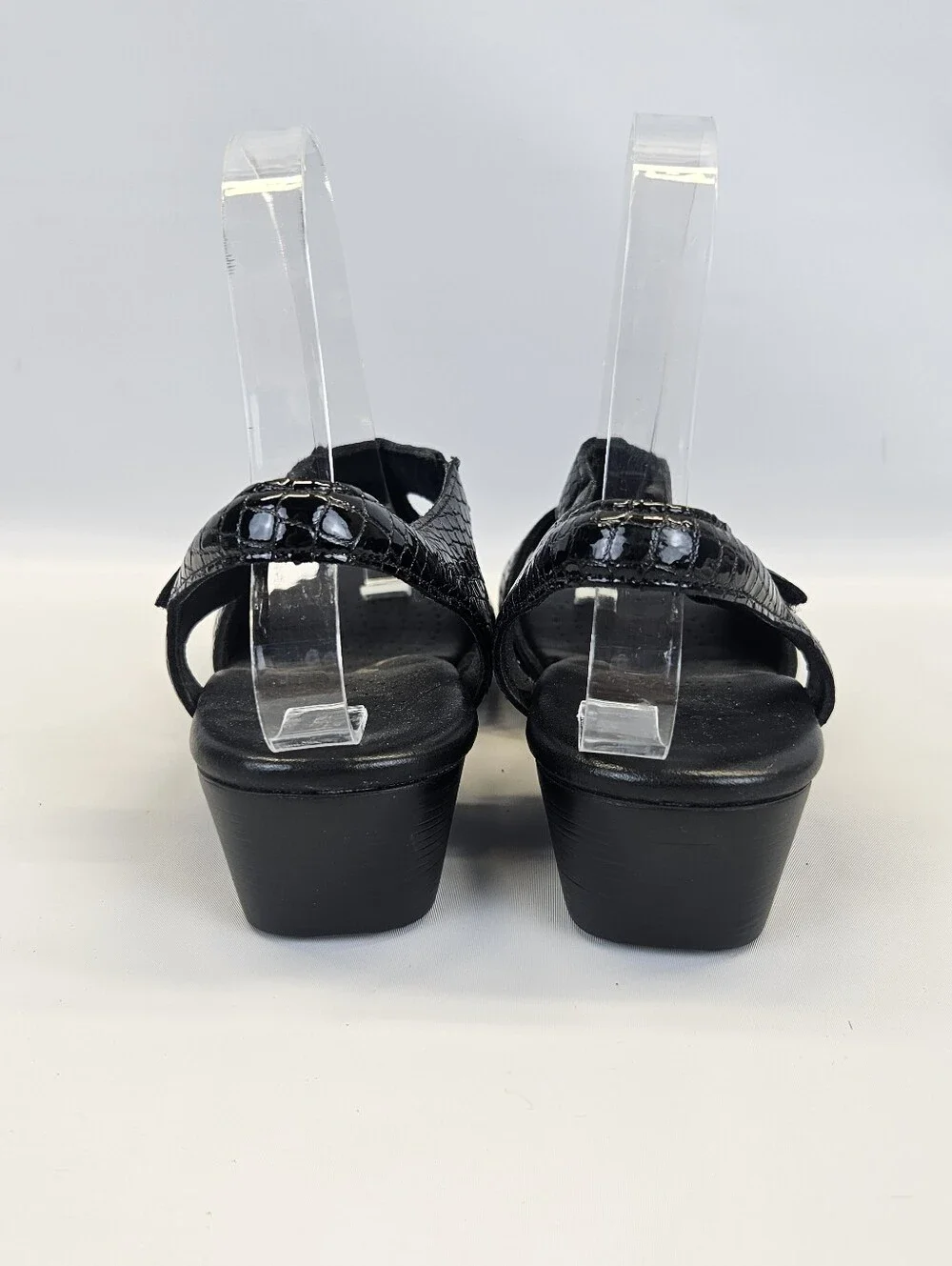 SAS Womens Suntimer Sandals 7.5 WIDE Black Patent Croc Block Heel Strap Shoes